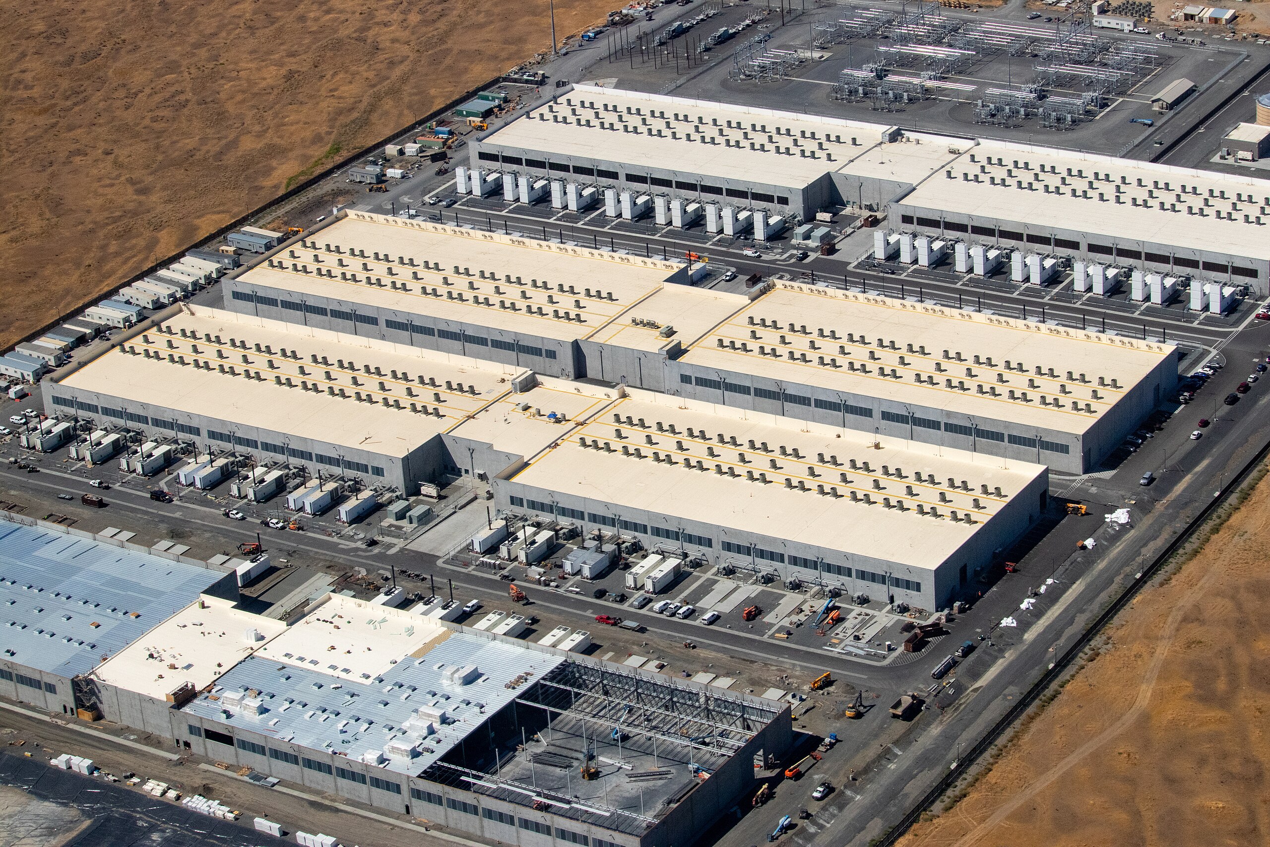 Maine data centers IA